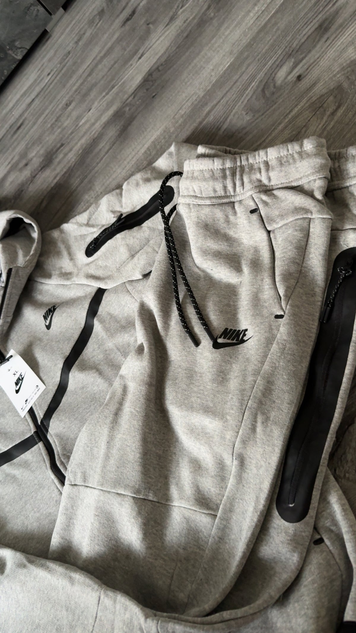 Nike Tech Fleece
