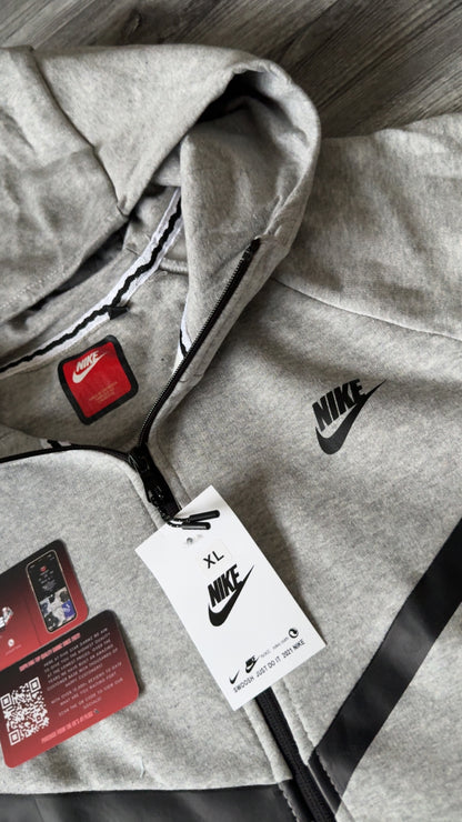 Nike Tech Fleece