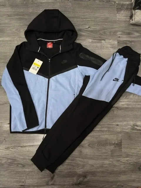 Nike Tech Fleece